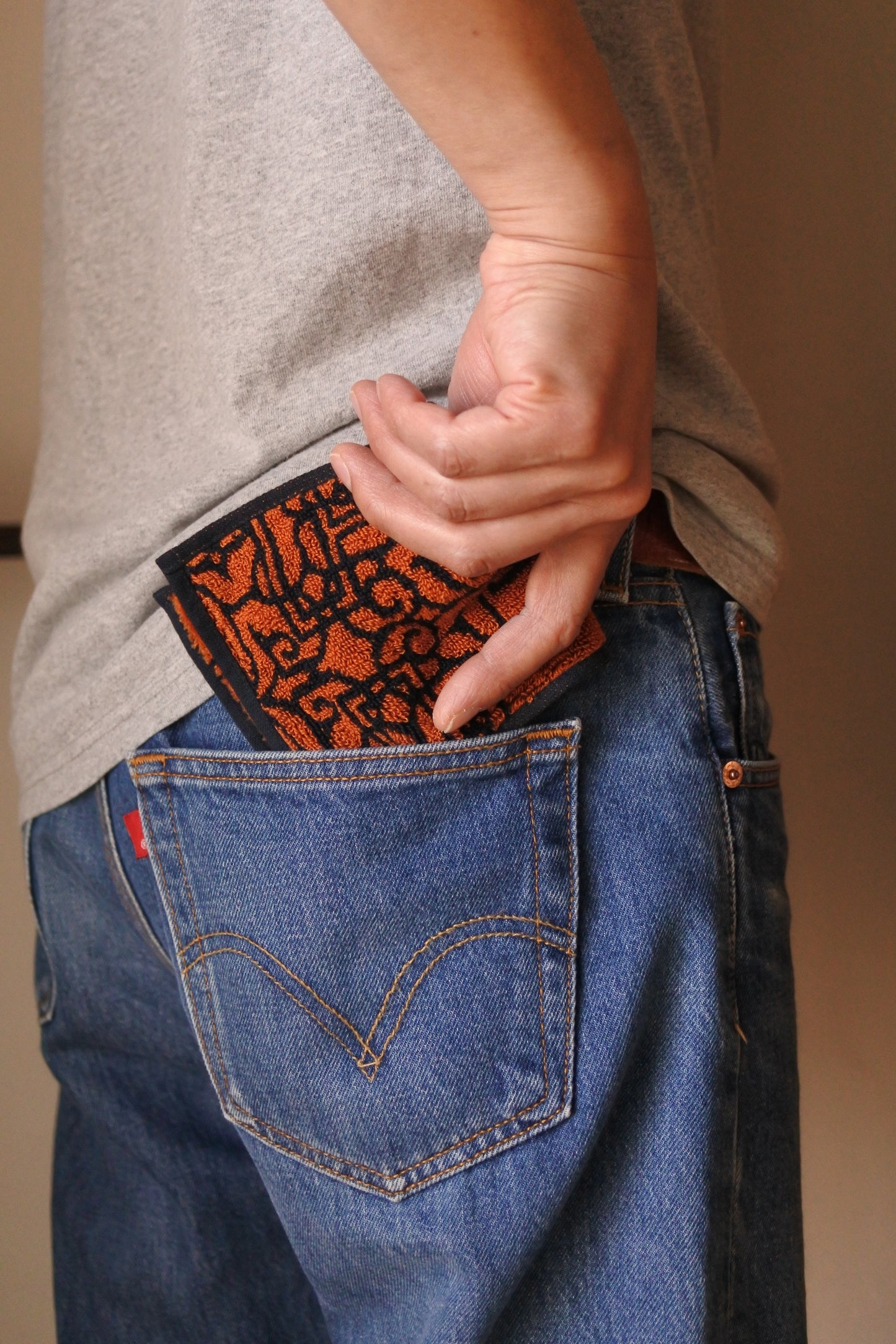 アイヌ文様の今治タオルハンカチ　4color