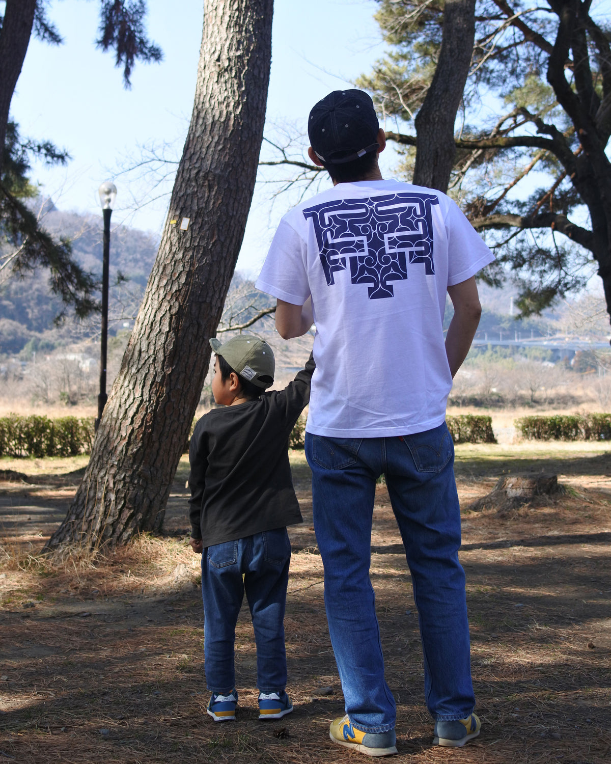 バックプリントコットンTシャツ【cikarkarpe】3色