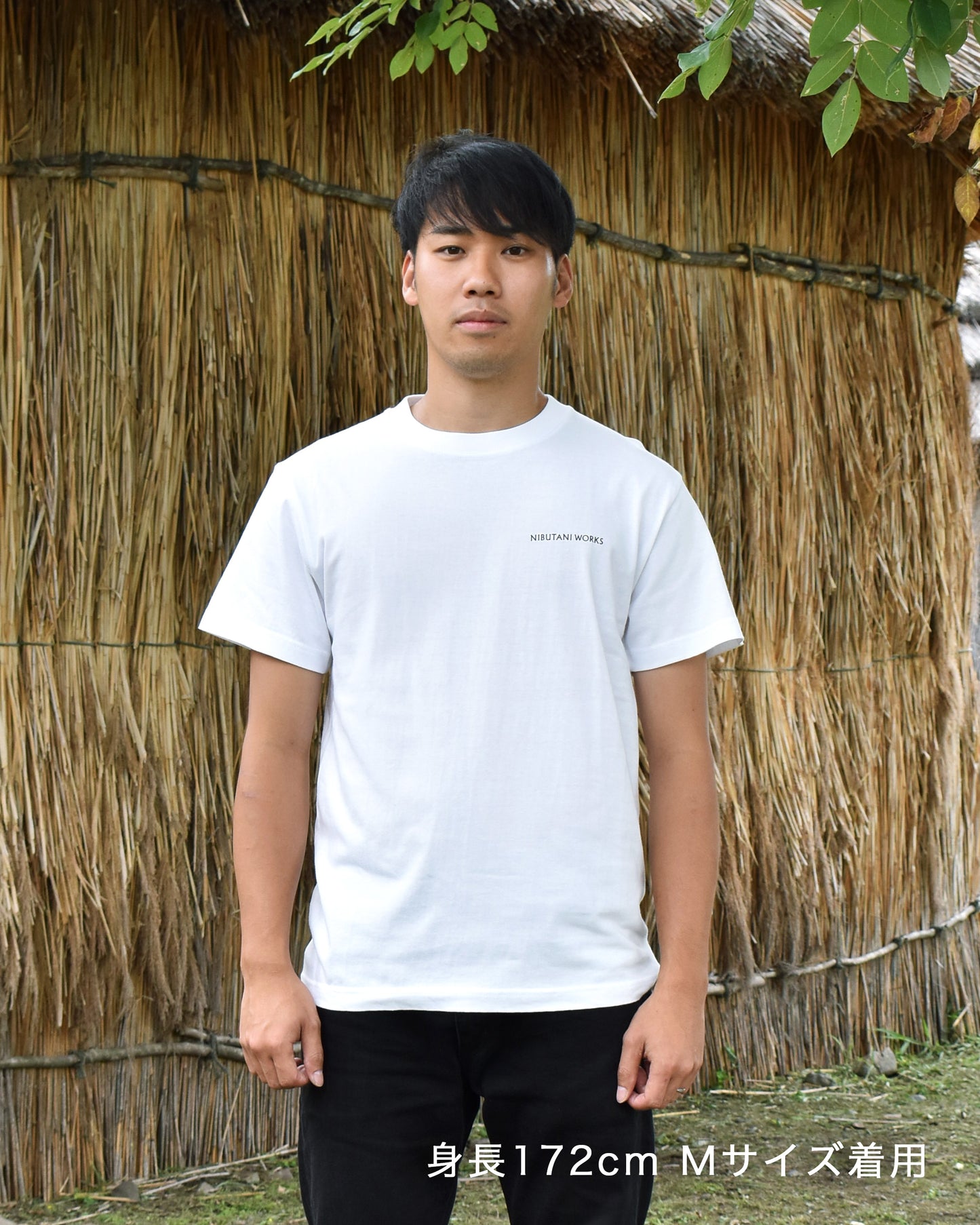 アイヌ文様線画バックプリントTシャツ　4color