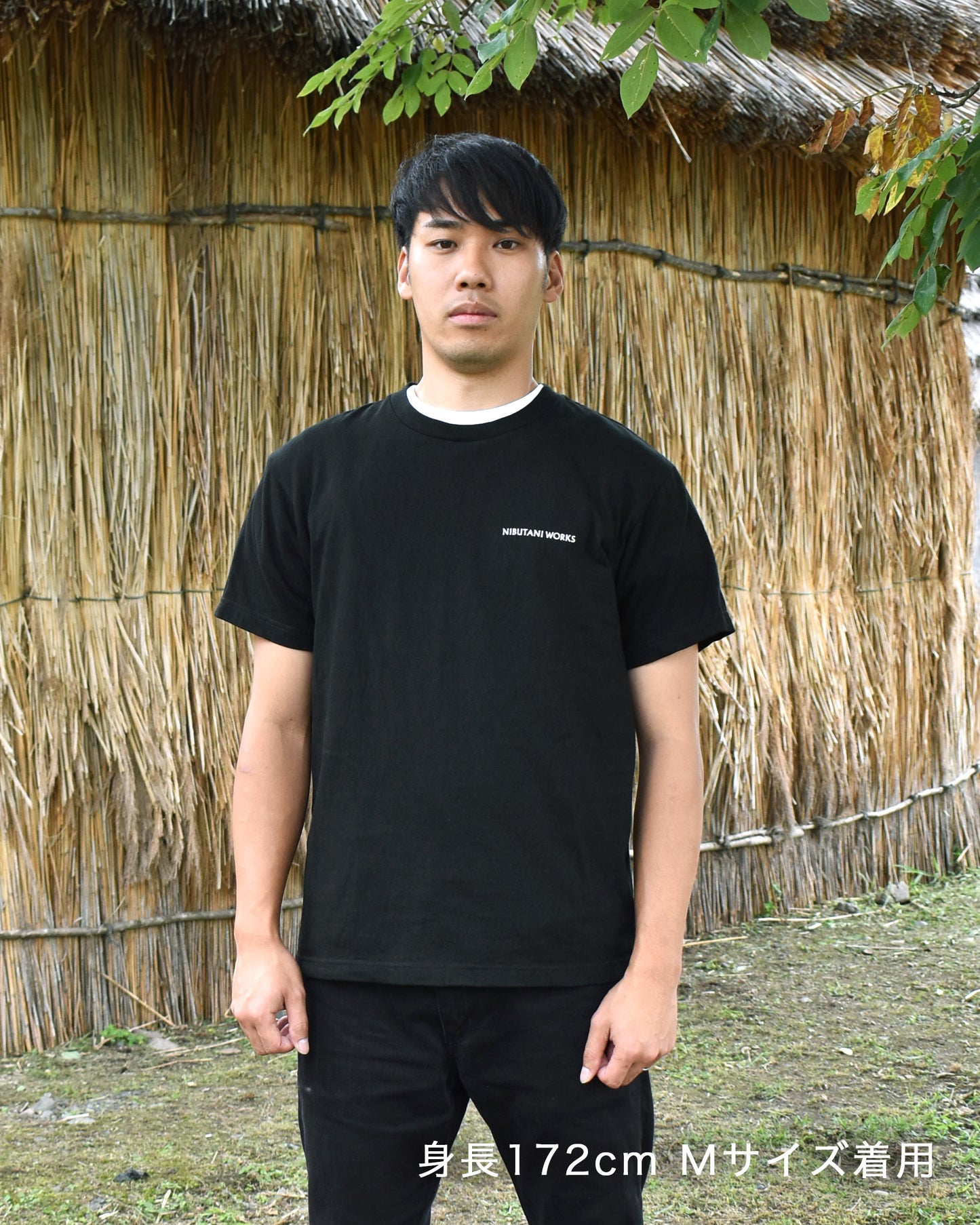 アイヌ文様線画バックプリントTシャツ　4color