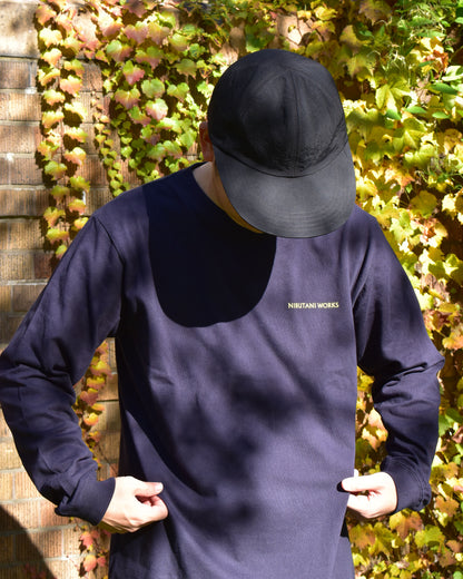 アイヌ文様線画バックプリントロングスリーブTシャツ　3color