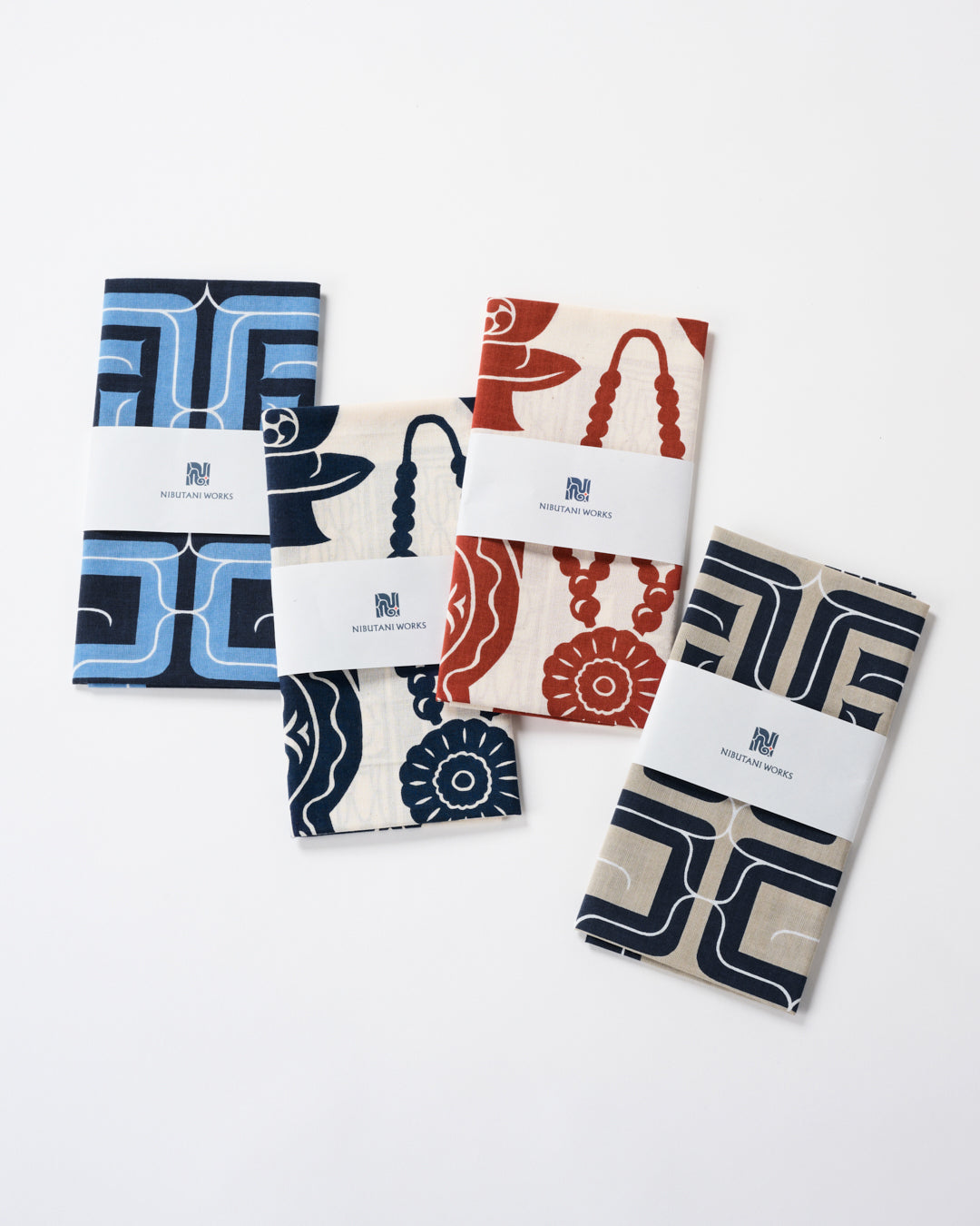 【予約販売：10月下旬お届け予定】てぬぐい【ainu mingu】ネイビー