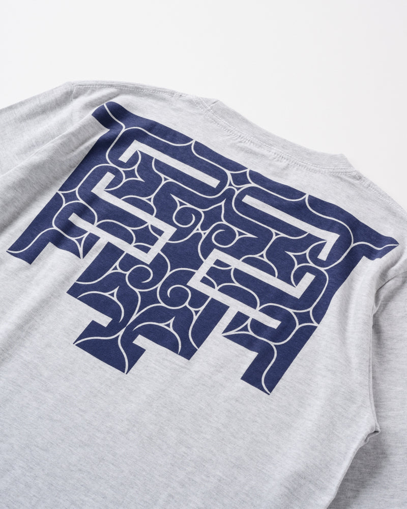 バックプリント長袖コットンTシャツ【cikarkarpe】3色