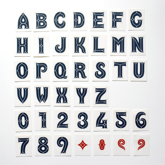 アイヌ文様のアルファベットステッカー