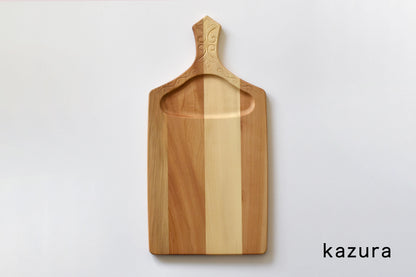 アイヌ文様のカッティングプレート