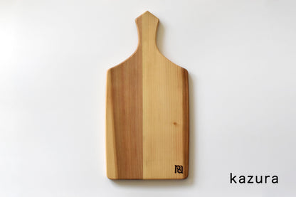 アイヌ文様のカッティングプレート