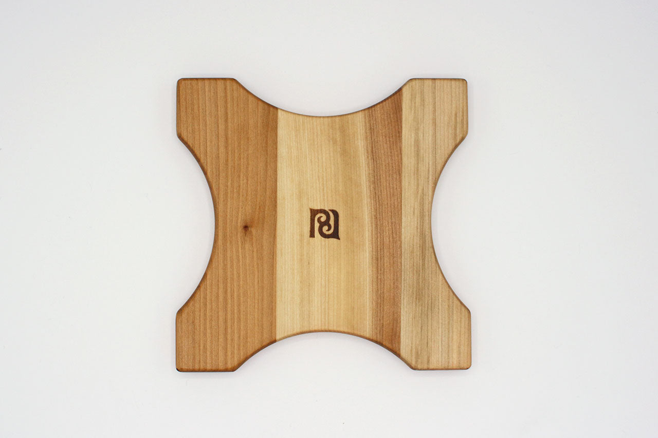 アイヌ文様の鍋敷き