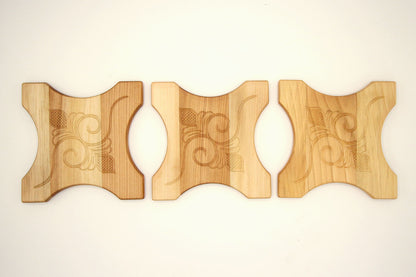 アイヌ文様の鍋敷き