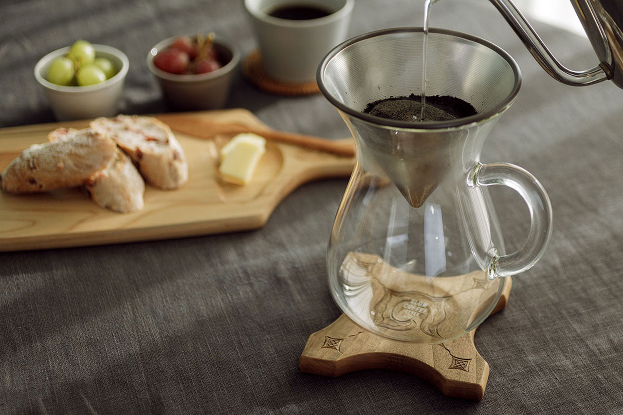 アイヌ文様の鍋敷き