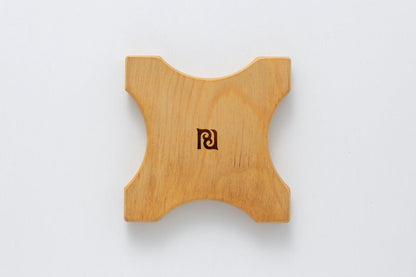 アイヌ文様の鍋敷き