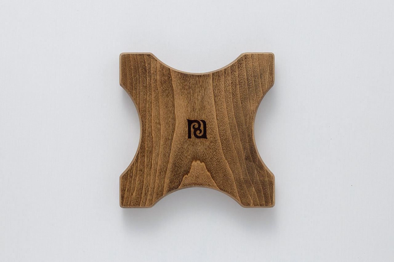 アイヌ文様の鍋敷き