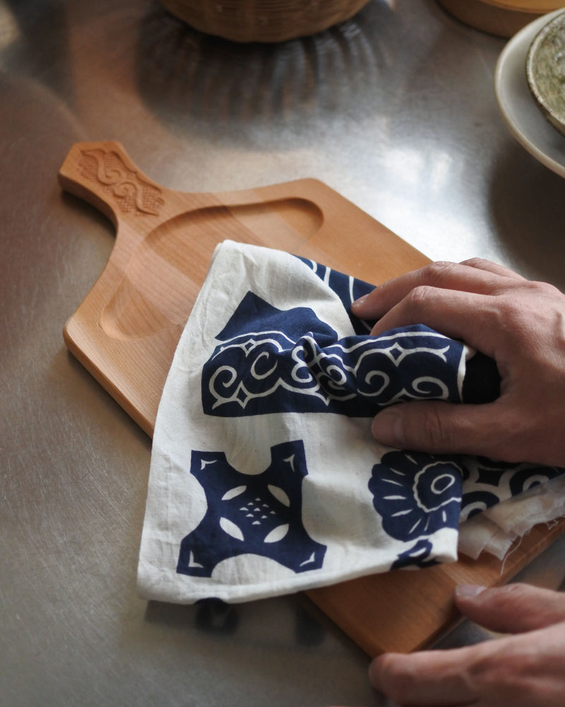 【予約販売：10月下旬お届け予定】てぬぐい【ainu mingu】ネイビー