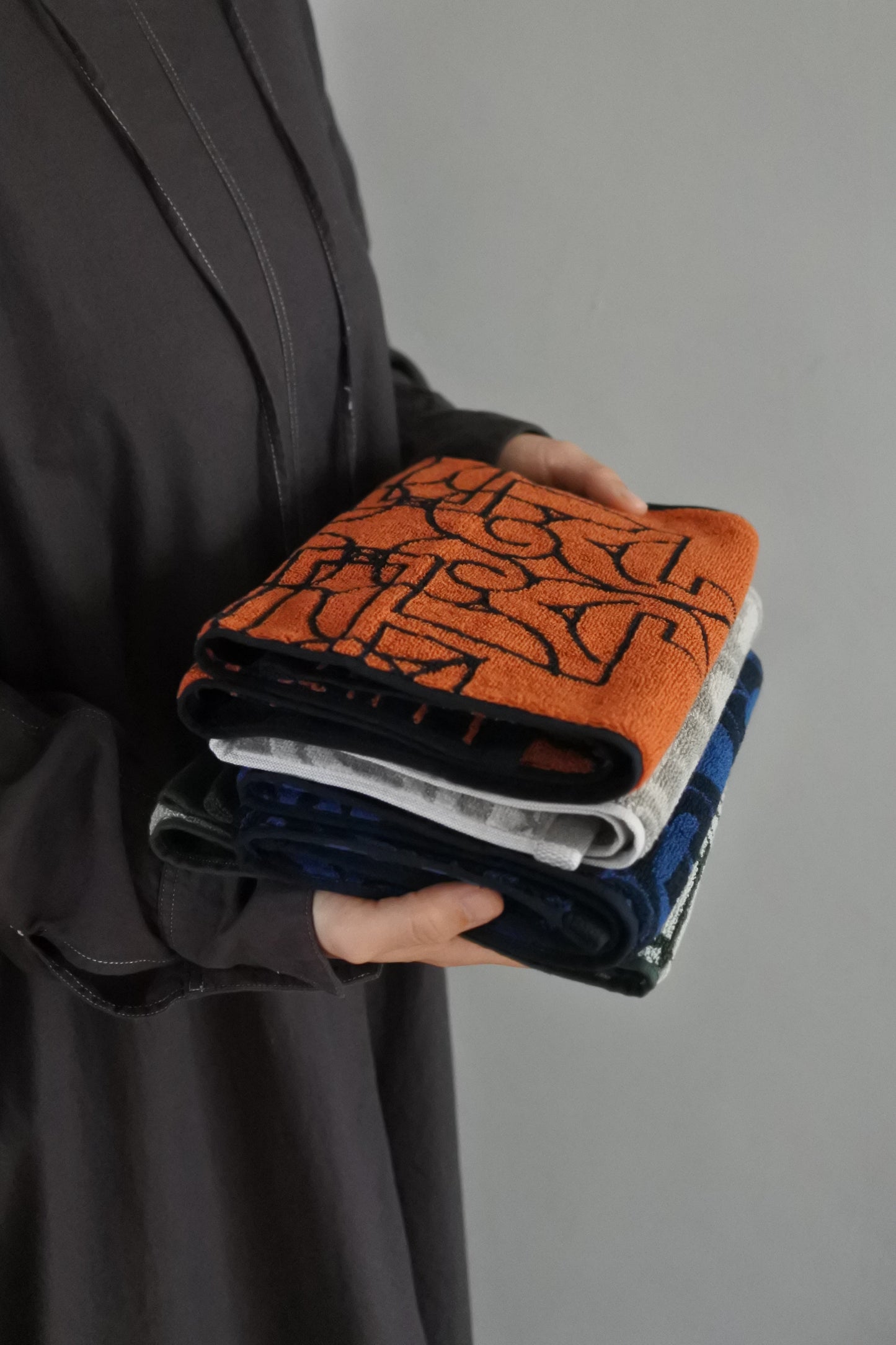 アイヌ文様の今治フェイスタオル　4color